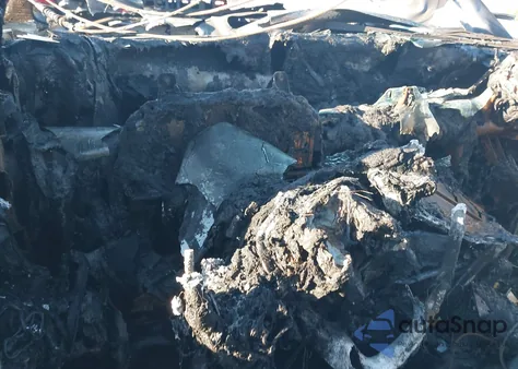 2025 GMC Sierra 1500 4Wd Short Box Slt из США, поврежденный, VIN 1GTUUDED8SZ277261